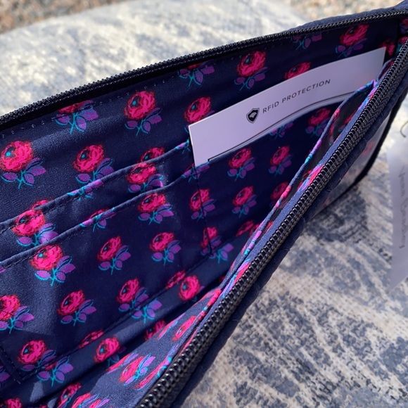 NWT Vera Bradley RFID Tech wristlet. 2 Gray and 1 navy. - Picture 3 of 9